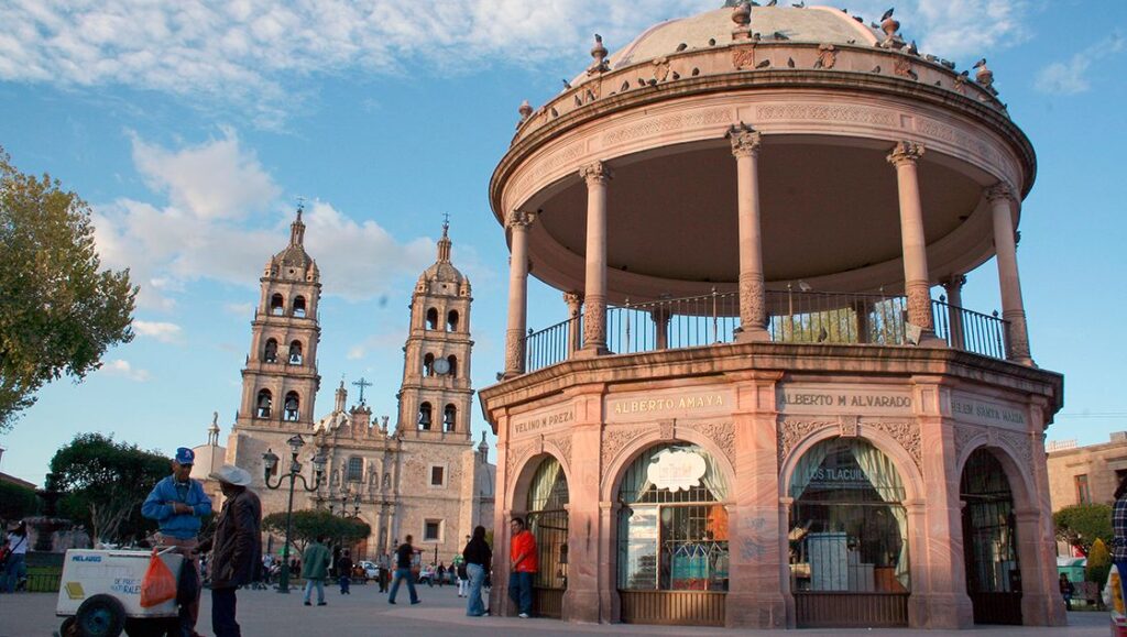 durango_shutterstock_284130.jpg_1093282975