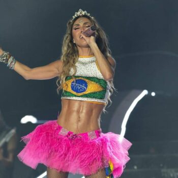 anahi-abandona-concierto-en-brasil