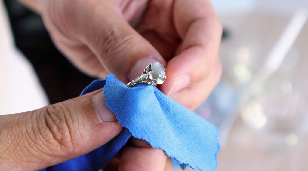 como-limpiar-joyas-de-plata