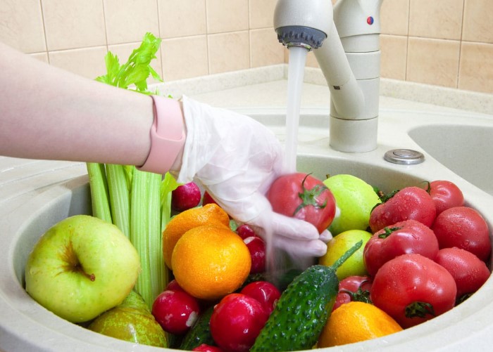 lavar-frutas-verduras-eliminar-pesticidas